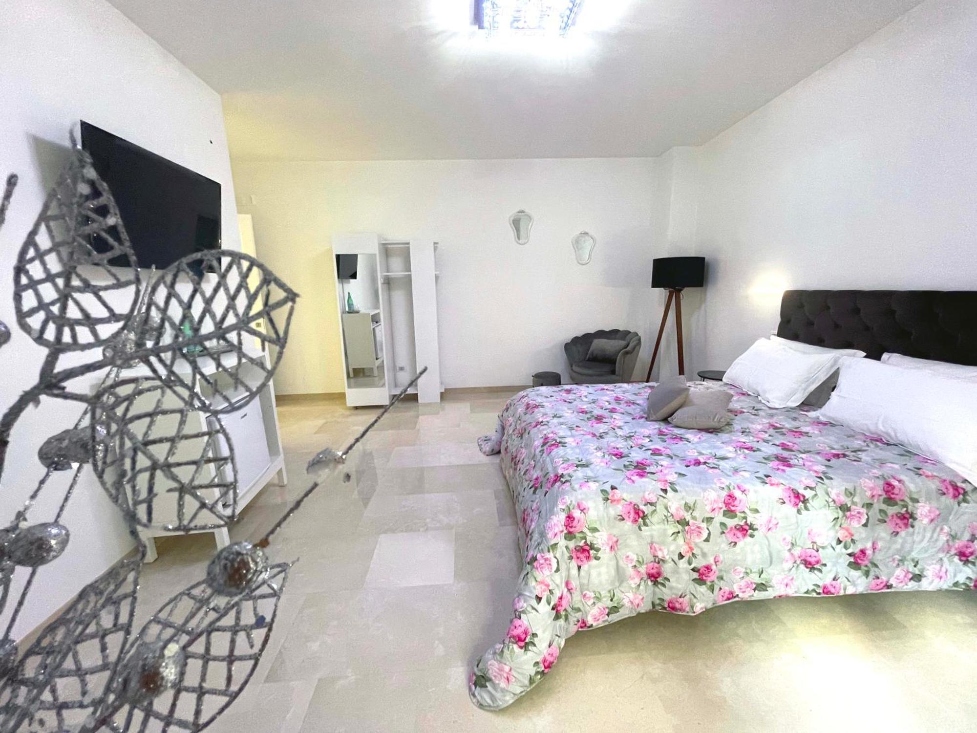 サンニカンドロ・ディ・バーリ Augustea Bed & Breakfast エクステリア 写真