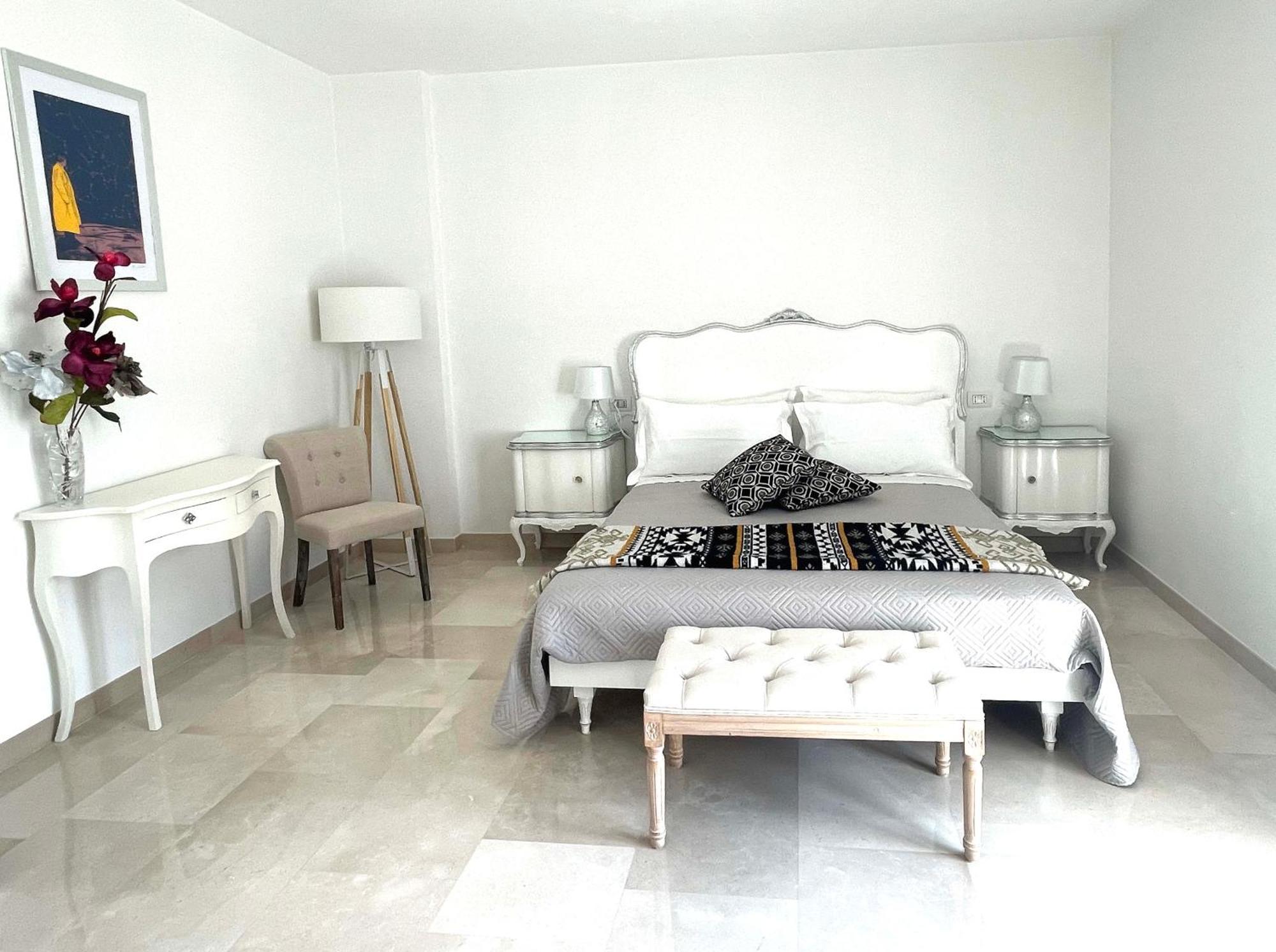 サンニカンドロ・ディ・バーリ Augustea Bed & Breakfast エクステリア 写真